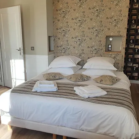 L'estuaire D'hotes Bed & Breakfast 3*