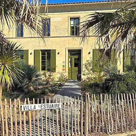 L'estuaire D'hotes Bed & Breakfast 3*